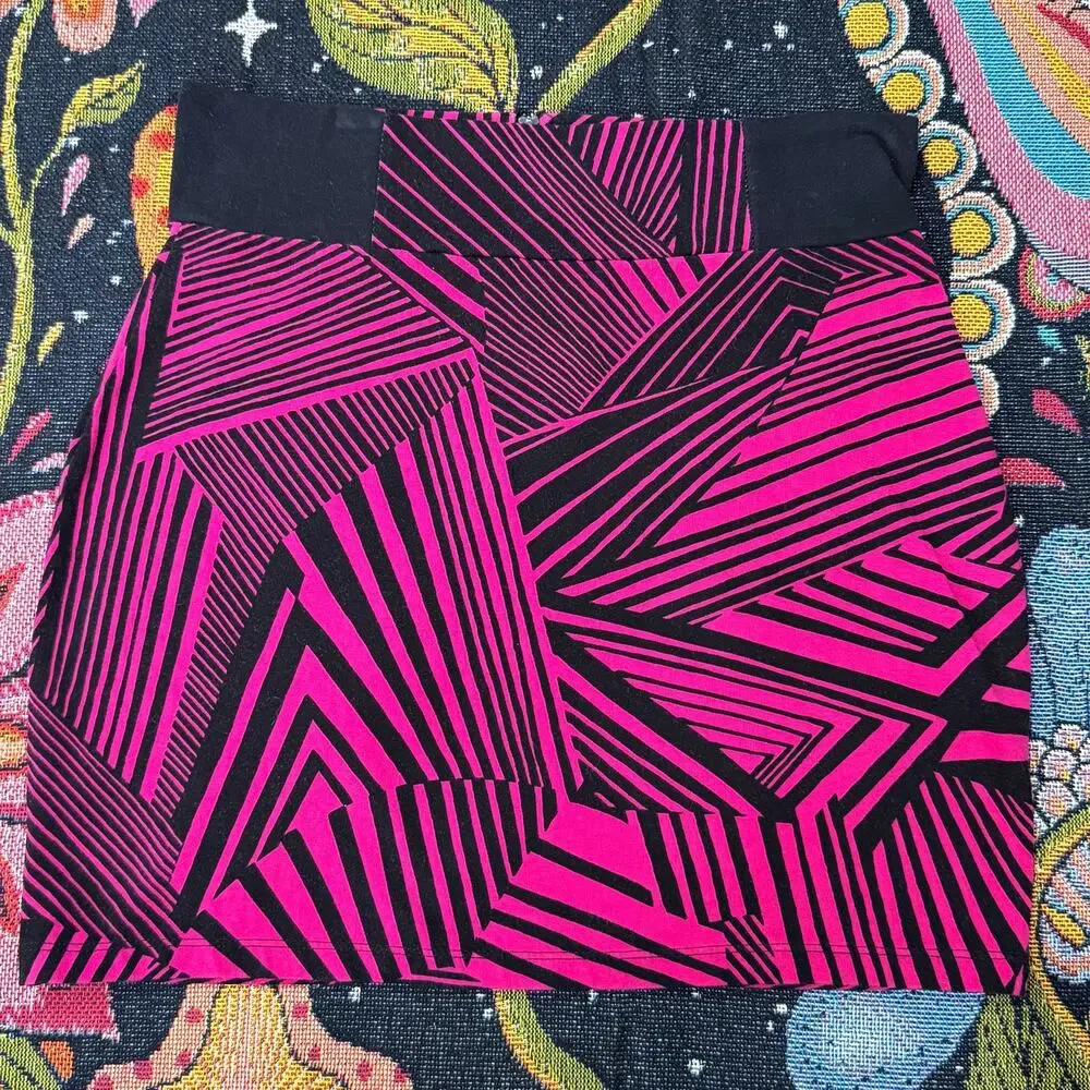 Y2k Black Pink Graphic Print Stretch Mini Skirt Sexy Trashy Bimbo Gyaru Gal L